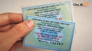 Cầm cavet xe ô tô có bị phạt không