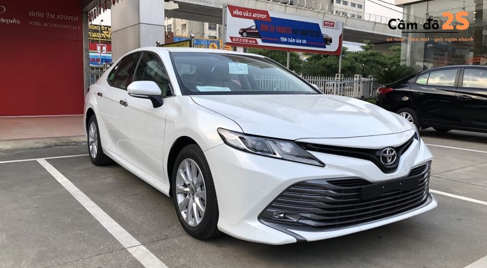 Cầm xe ô tô có hợp pháp không?