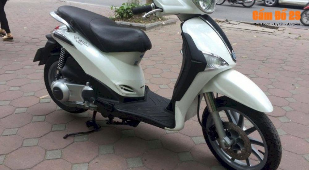 Cầm xe máy được bao nhiêu tiền?