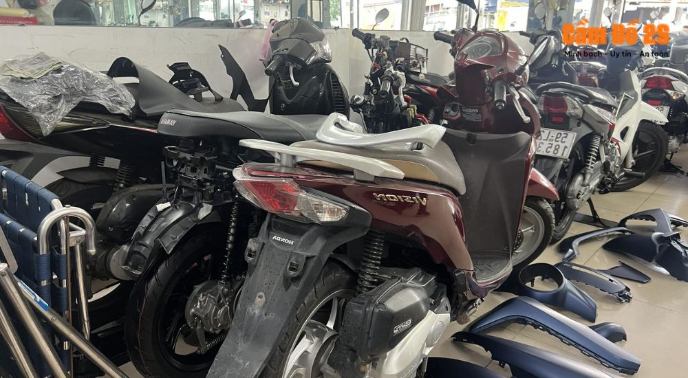 Cầm xe máy chỉ cần chuẩn bị giấy tờ tùy thân